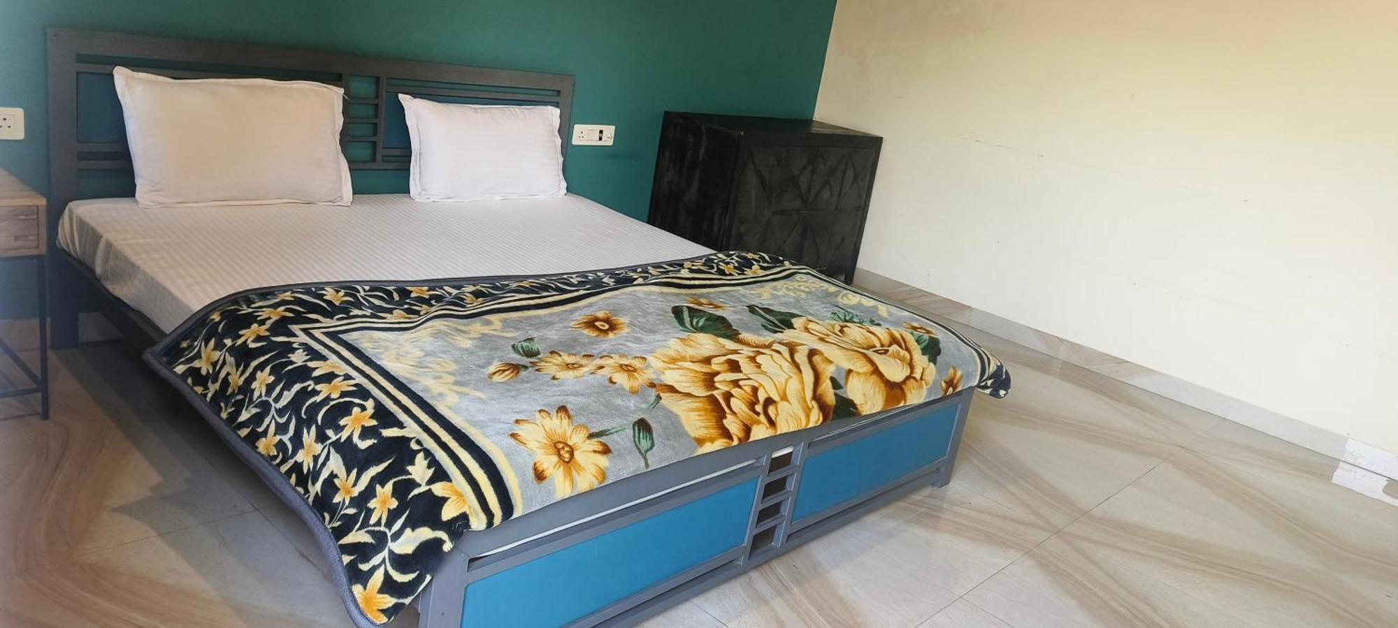 Long Drive Hotel And Resaurt Джайпур Екстериор снимка